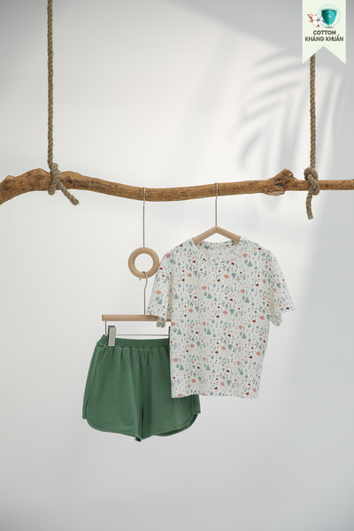 Set đồ bé gái