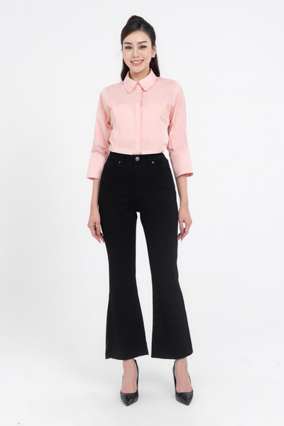 Quần jeans ống loe